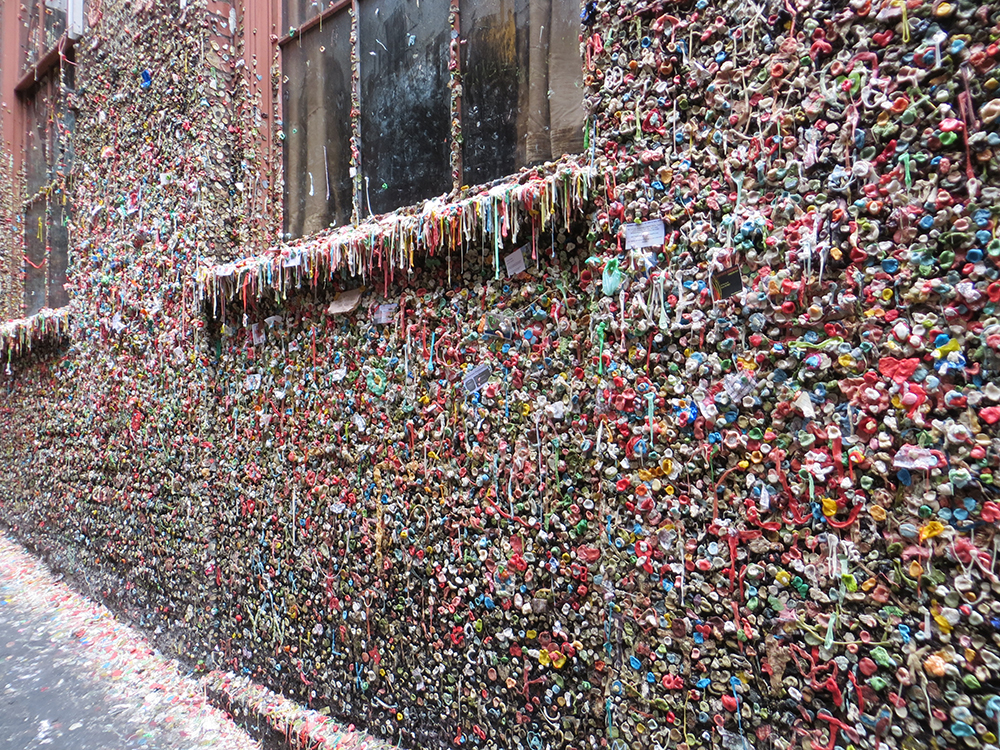 DaringHue_Seattle_GumWall(2)